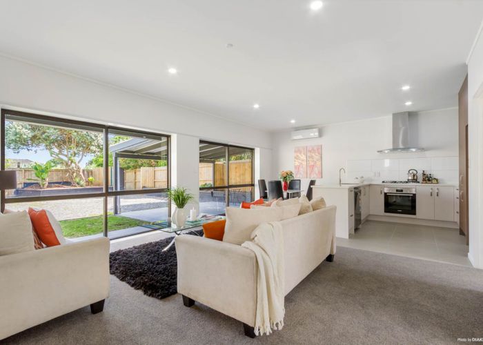  at 27A Roby Street, Te Atatu Peninsula, Auckland