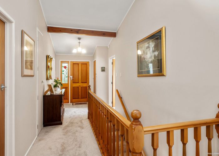  at 2/208 Hillsborough Road, Hillsborough, Auckland
