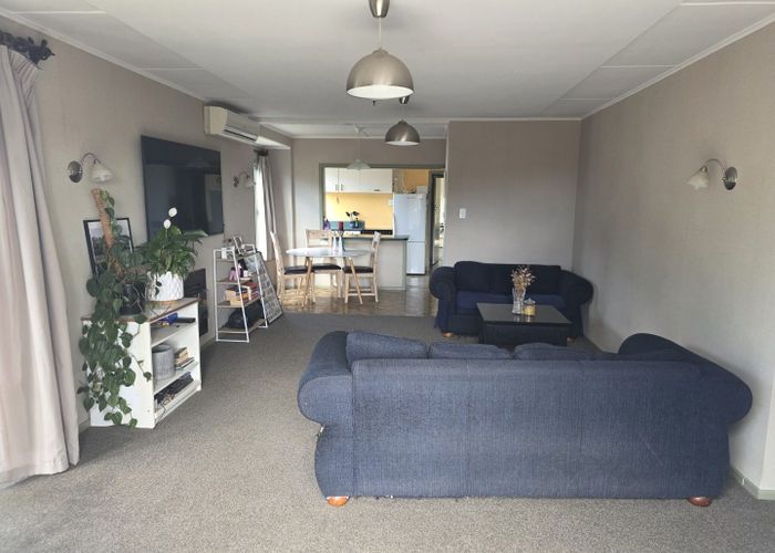  at 8 Karaka Street, Merrilands, New Plymouth, Taranaki