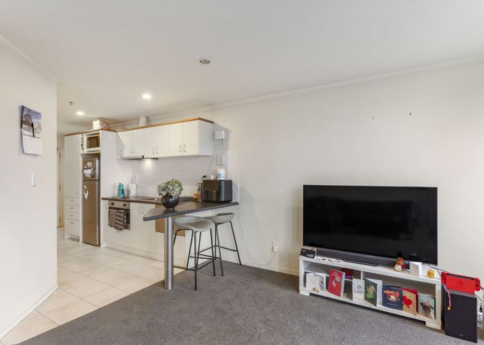  at 1F/127 Grafton Road, Grafton, Auckland City, Auckland