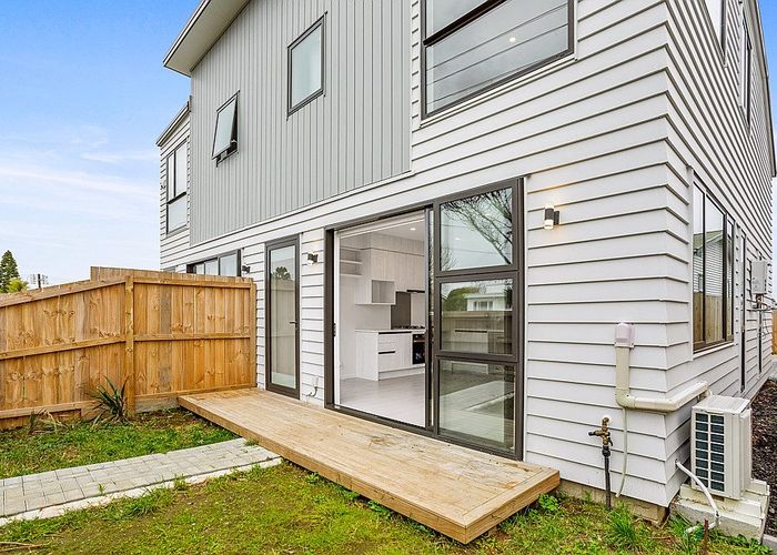  at 69A Astley Avenue, New Lynn, Waitakere City, Auckland