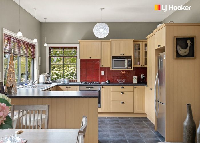  at 14 Sunninghurst Drive, Fairfield, Dunedin