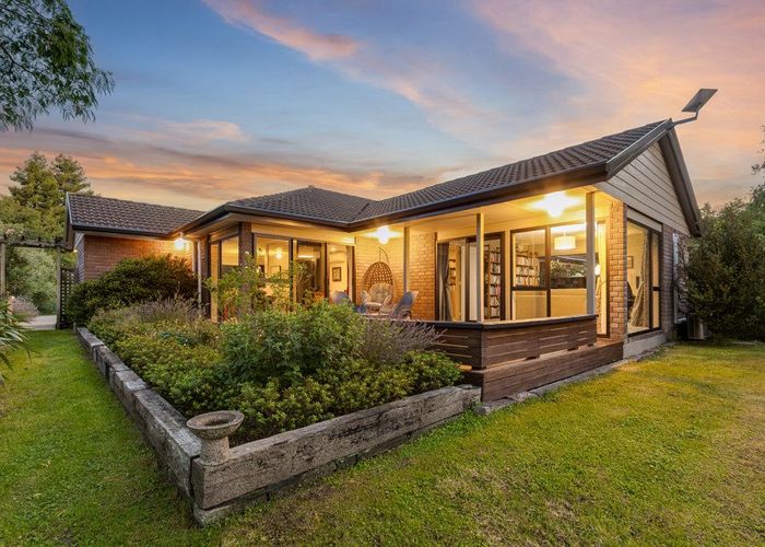  at 174 Katherine Mansfield Drive, Whitemans Valley, Upper Hutt, Wellington
