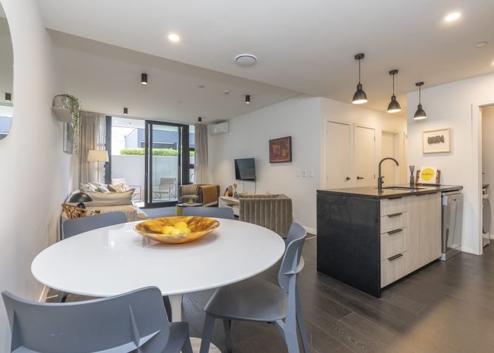 at 413/8 Kingsland Terrace, Kingsland, Auckland