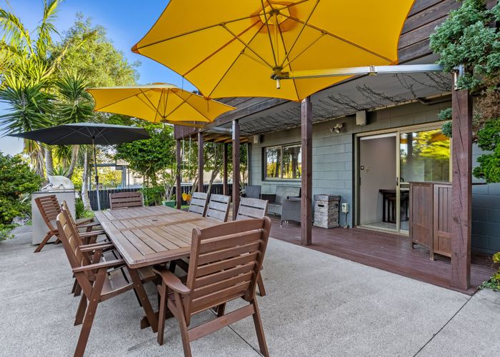  at 14 Portsea Place, Chatswood, North Shore City, Auckland