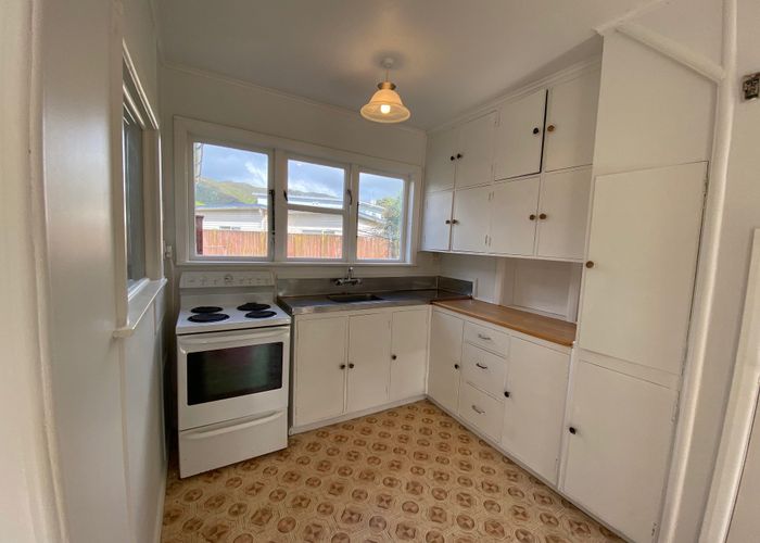  at 11D Purser Grove, Fairfield, Lower Hutt, Wellington