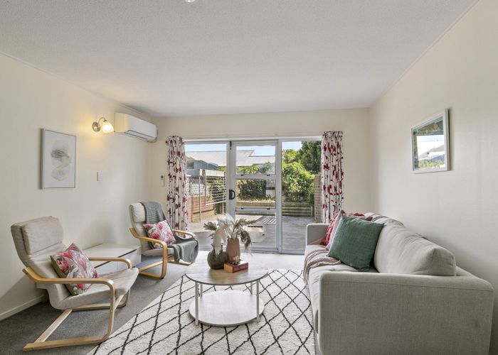  at 8/31 Mana Avenue, Titahi Bay, Porirua