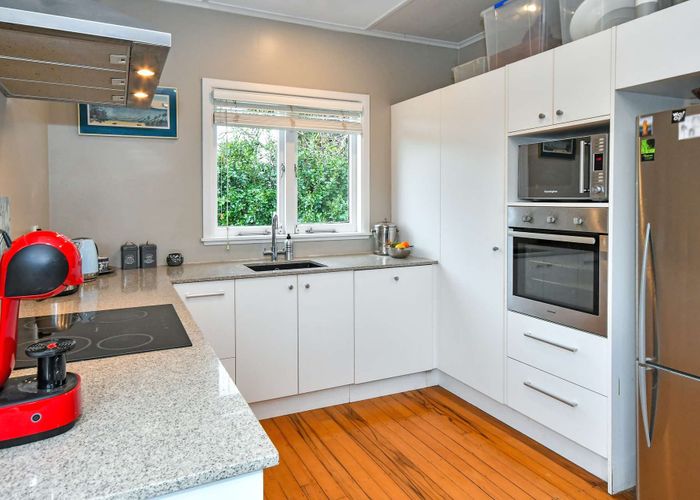  at 284 Waiau Pa Road, Waiau Pa, Pukekohe