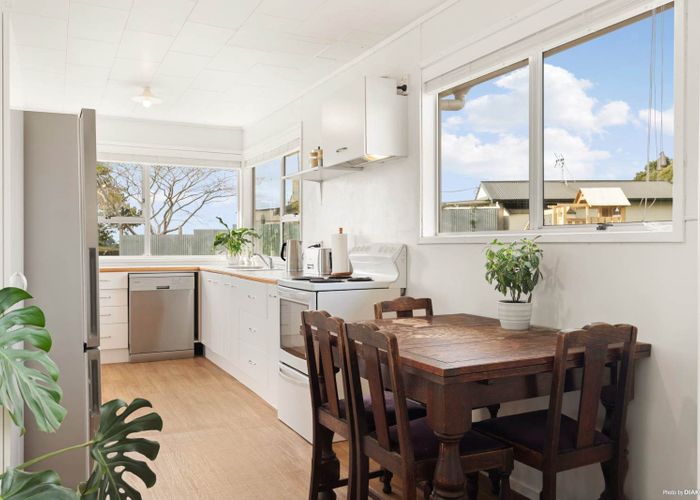  at 19 Colbeck Road, Waiuku, Franklin, Auckland