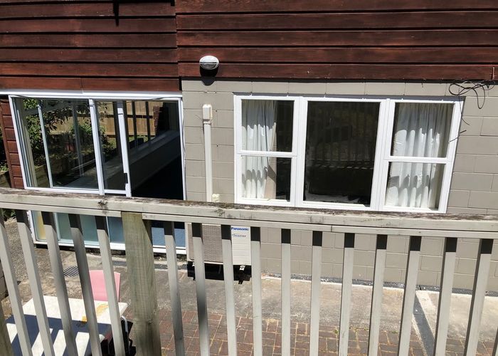  at 40 Chatsworth Crescent, Pakuranga, Manukau City, Auckland