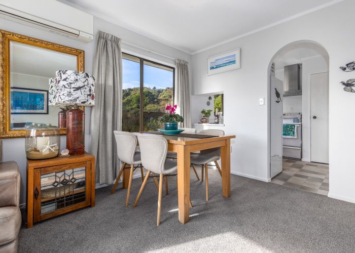  at 39C Kinloch Place, Papakowhai, Porirua, Wellington