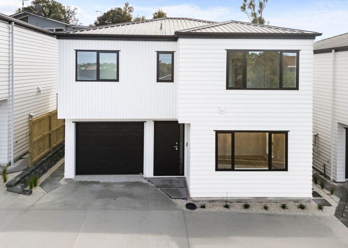  at 75A,B,C,D Chartwell Avenue, Glenfield, North Shore City, Auckland