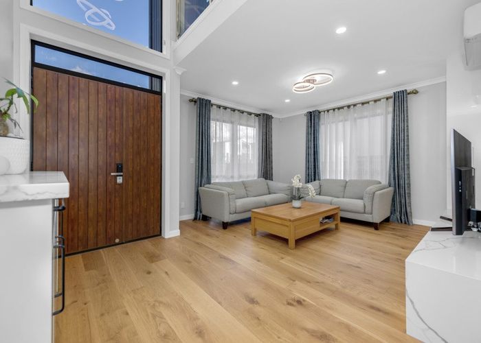  at 90 Longhorn Drive, Flat Bush, Manukau City, Auckland