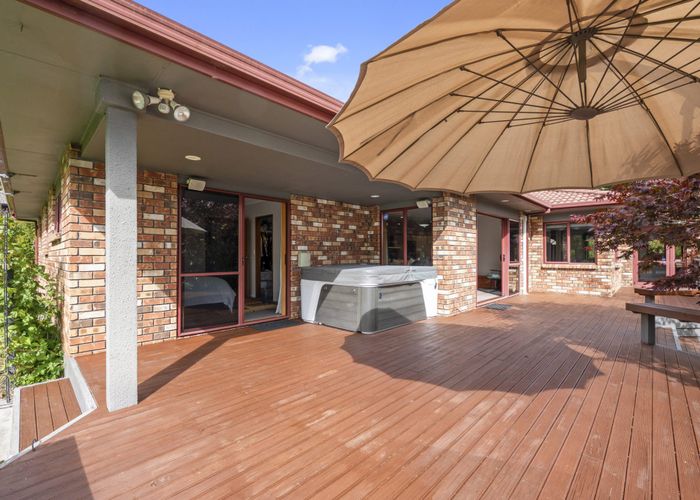  at 8 Forest Place, Lynmore, Rotorua