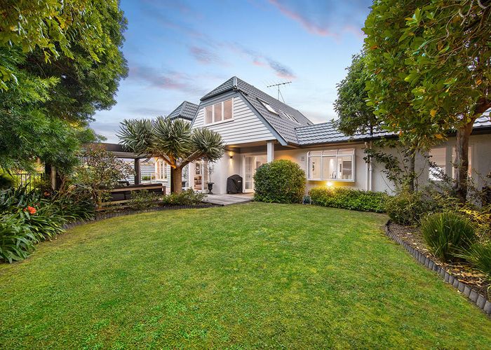  at 12 Benson Road, Remuera, Auckland