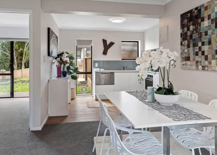  at 1/168 Luckens Road, West Harbour, Waitakere City, Auckland