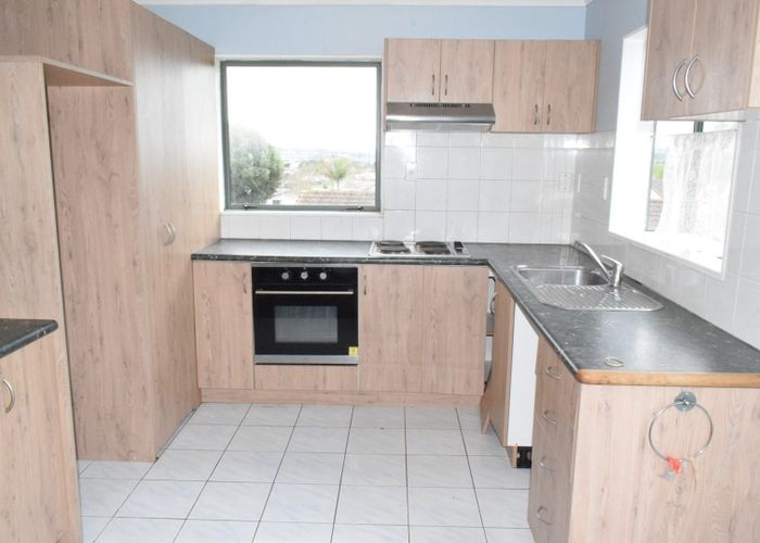  at 20B Aspiring Avenue, Goodwood Heights, Manukau City, Auckland