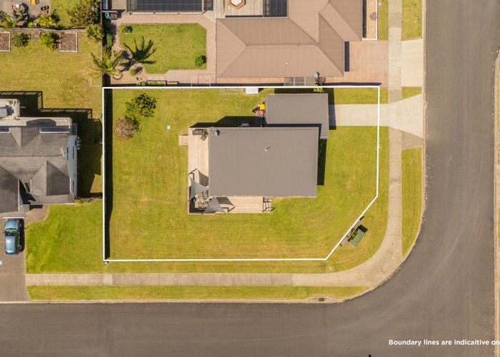  at 15 Martin Place, Cooks Beach, Whitianga