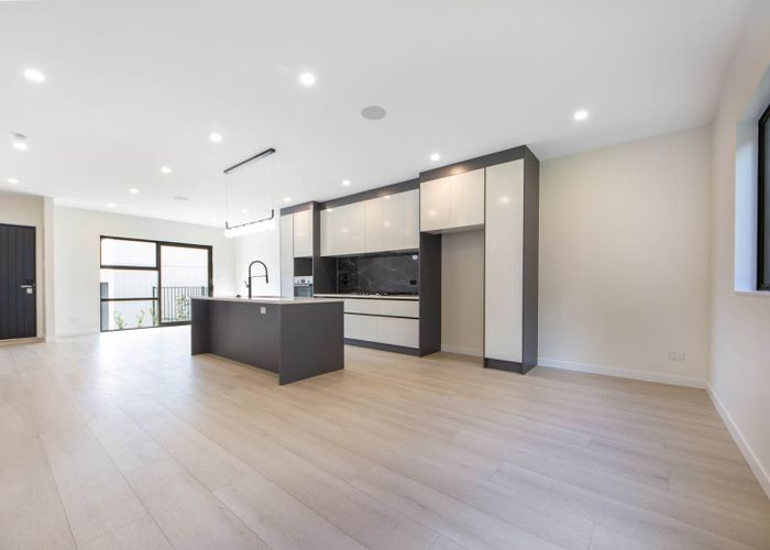  at 5/28 Brickworks Bay Road, Hobsonville, Waitakere City, Auckland
