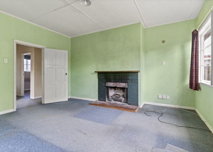  at 33 Masters Crescent, Masterton