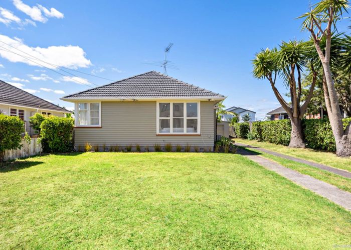  at 14 Mareth Street, Panmure, Auckland
