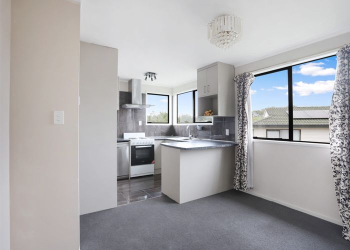  at 10 Faram Place, Massey, Auckland