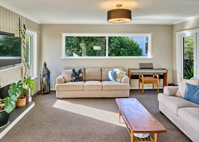  at 1 East Grove, Alicetown, Lower Hutt