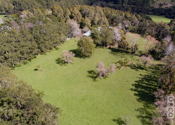  at 353 Taylor Road, Waimauku