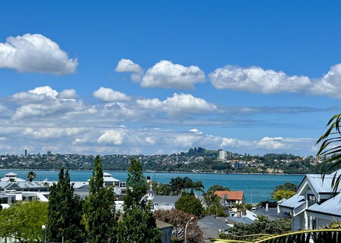  at 2/9 Calliope Road, Devonport, North Shore City, Auckland