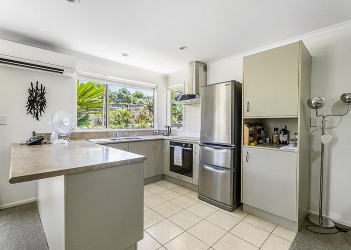  at 1/22 Ellenbury Place, Stanmore Bay, Whangaparaoa