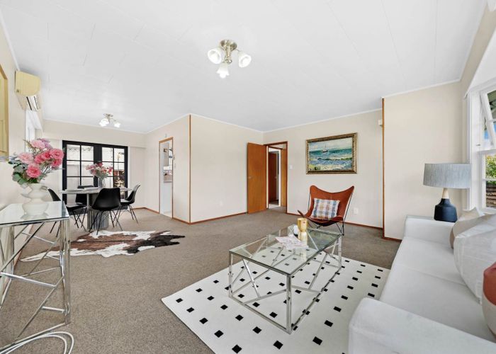  at 1/118 Sycamore Drive, Sunnynook, North Shore City, Auckland