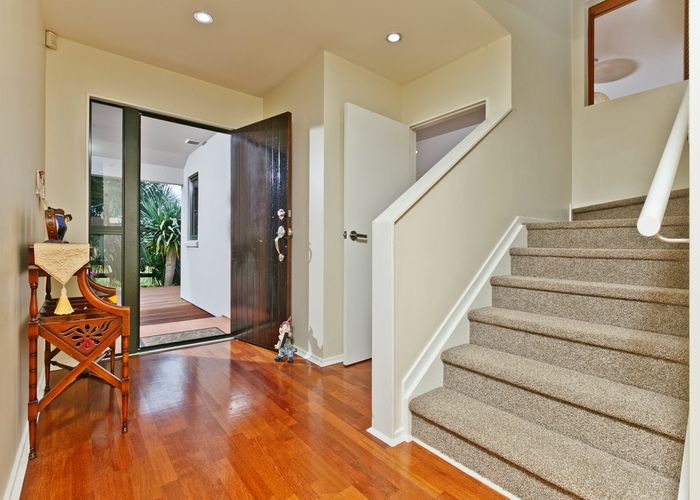  at 16 Rodeo Drive, Albany