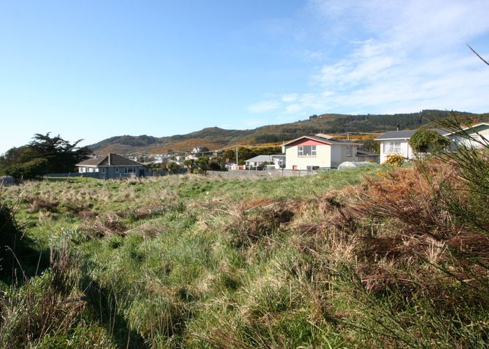  at 60 Shannon Street, Bluff
