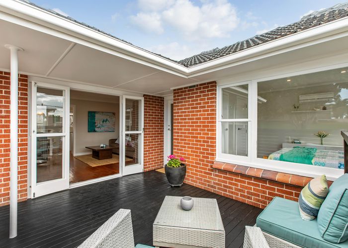  at 64 Birkdale Road, Birkdale, Auckland