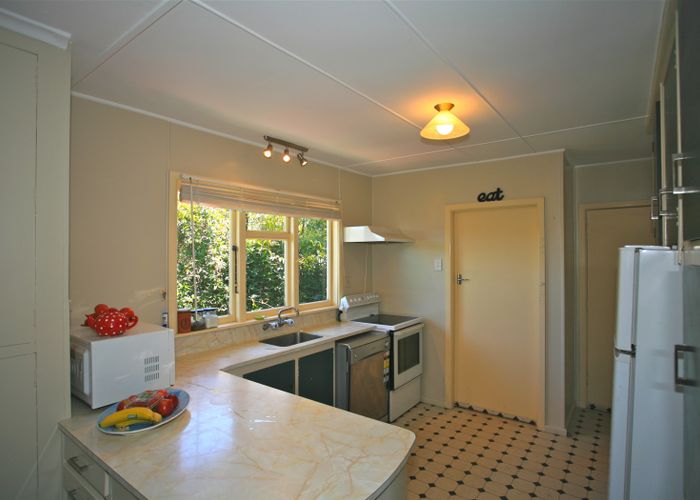  at 33 Evesham Crescent, Spreydon, Christchurch