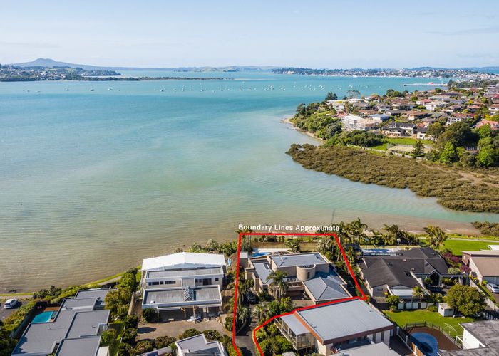  at 104 Bramley Drive, Farm Cove, Auckland