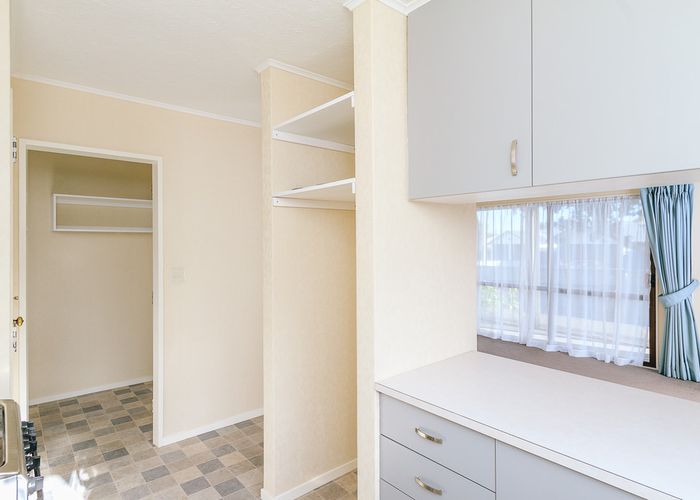  at 2/13 Vincent Street, Waterloo, Lower Hutt