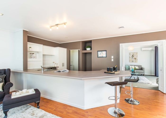  at 14 Allenby Road, Panmure, Auckland