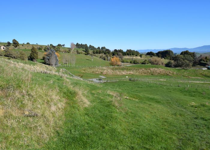  at 399 Admiral Road, Masterton