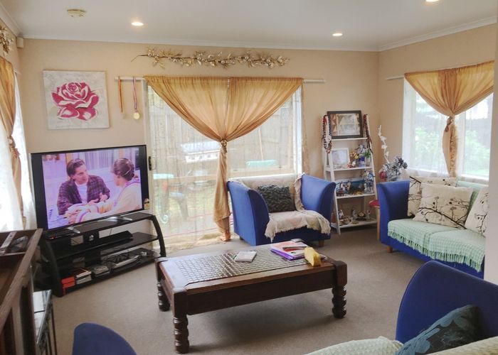  at 108 Russell Road, Manurewa, Auckland