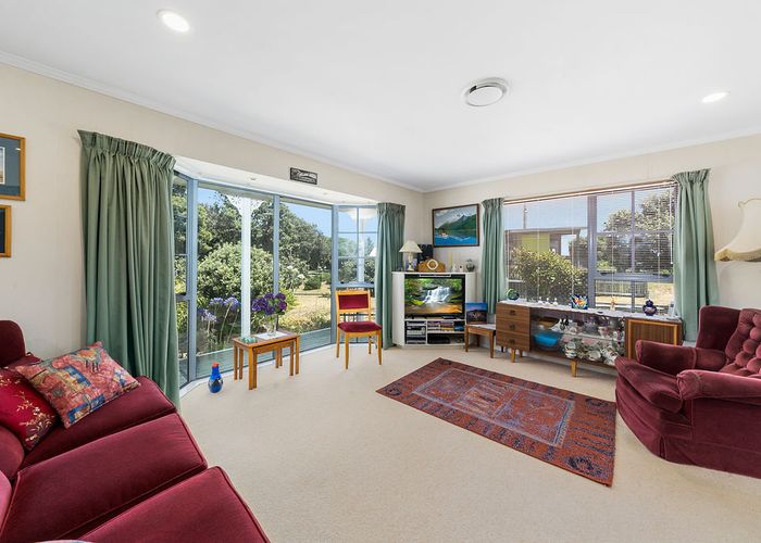  at 2 Marram Way, Peka Peka