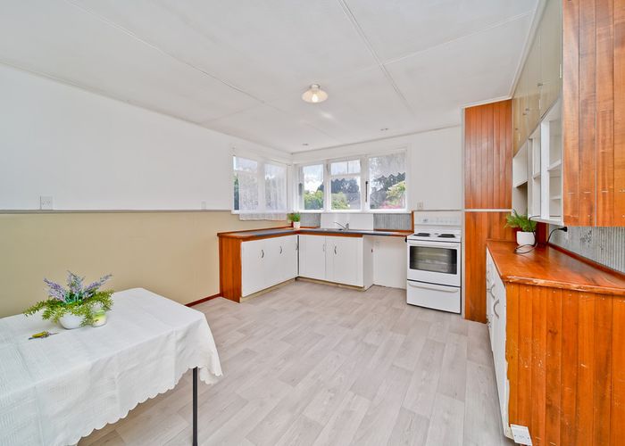  at 10 Hockin Place, Fairfield, Hamilton