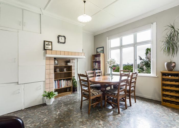  at 58 Glen Road, Mornington, Dunedin