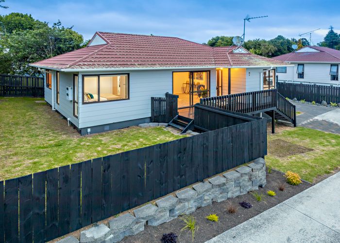  at 3/22 Swaffield Road, Papatoetoe, Auckland
