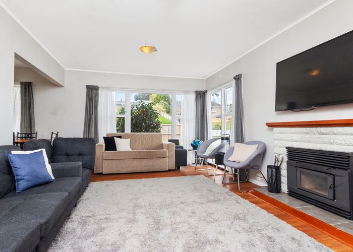  at 10 Valley Road, Waiuku, Waiuku