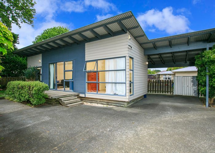  at 189 Birkdale Road, Birkdale, Auckland