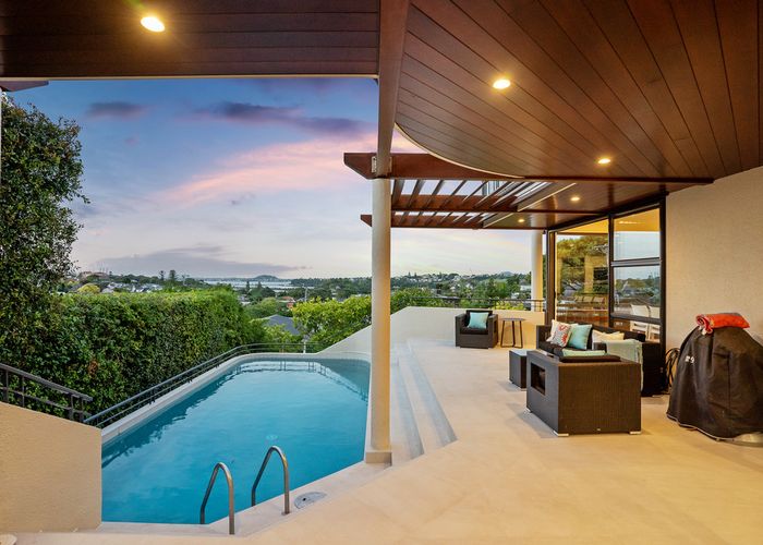  at 8 Poto Street, Remuera, Auckland