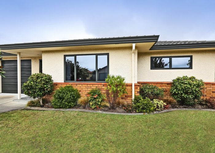 Free property data for 56 Kensington Drive, Taradale, Napier homes.co.nz