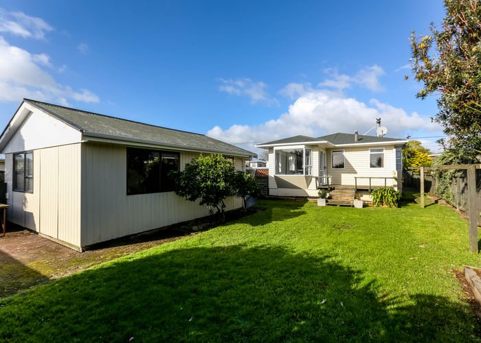  at 5 Barclay Street, Ferndale, New Plymouth