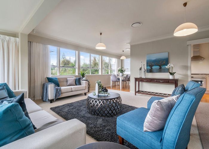  at 60 Taipari Road, Te Atatu Peninsula, Auckland